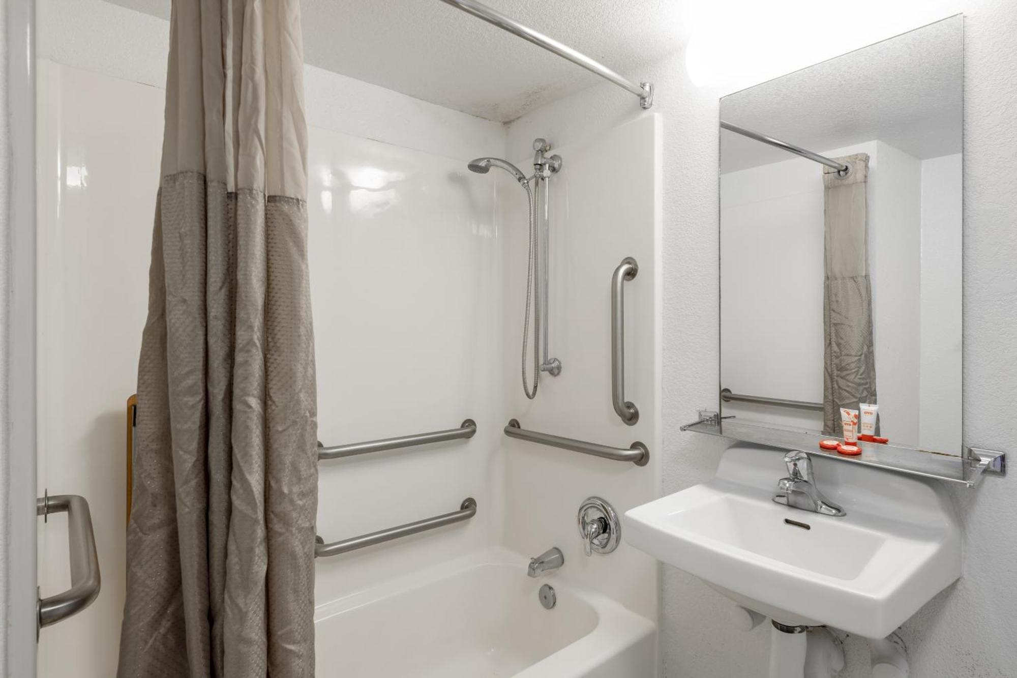Oyo Hotel Houston Katy Freeway Εξωτερικό φωτογραφία