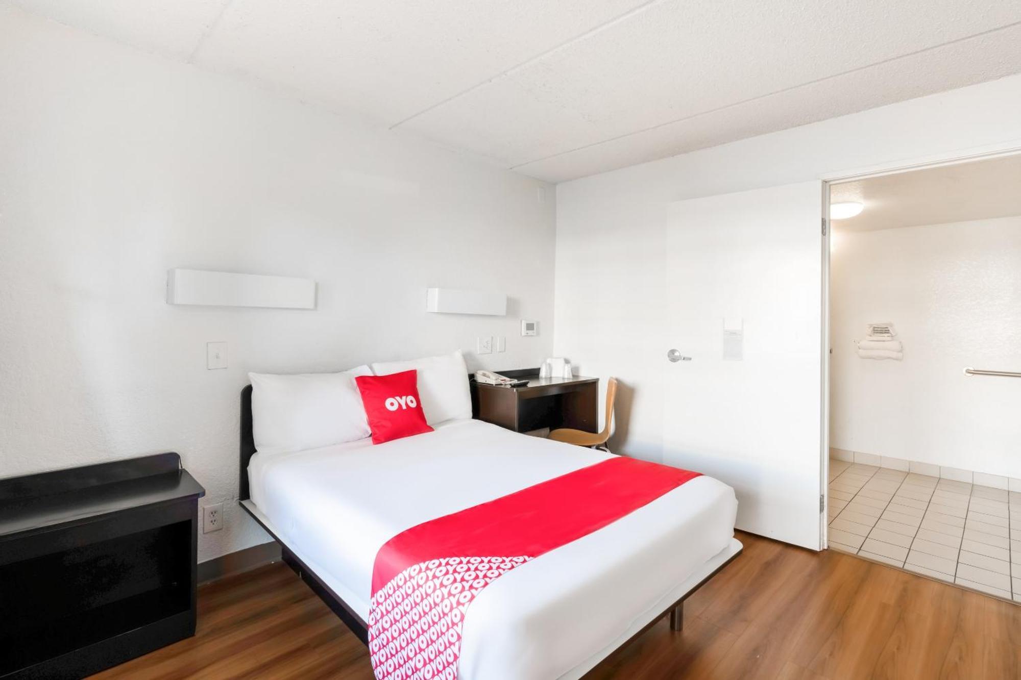 Oyo Hotel Houston Katy Freeway Εξωτερικό φωτογραφία